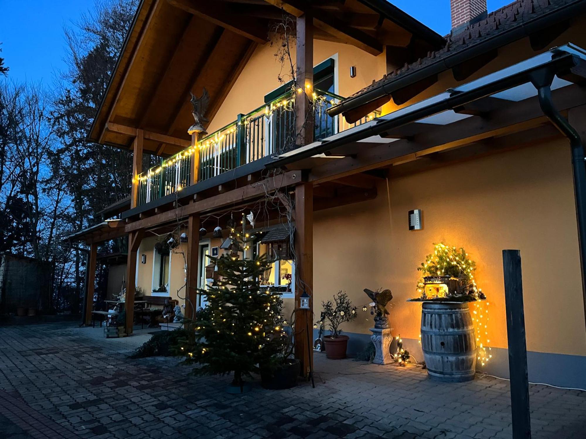 Gaestehaus Schmid Sankt Johann im Saggautal Zewnętrze zdjęcie