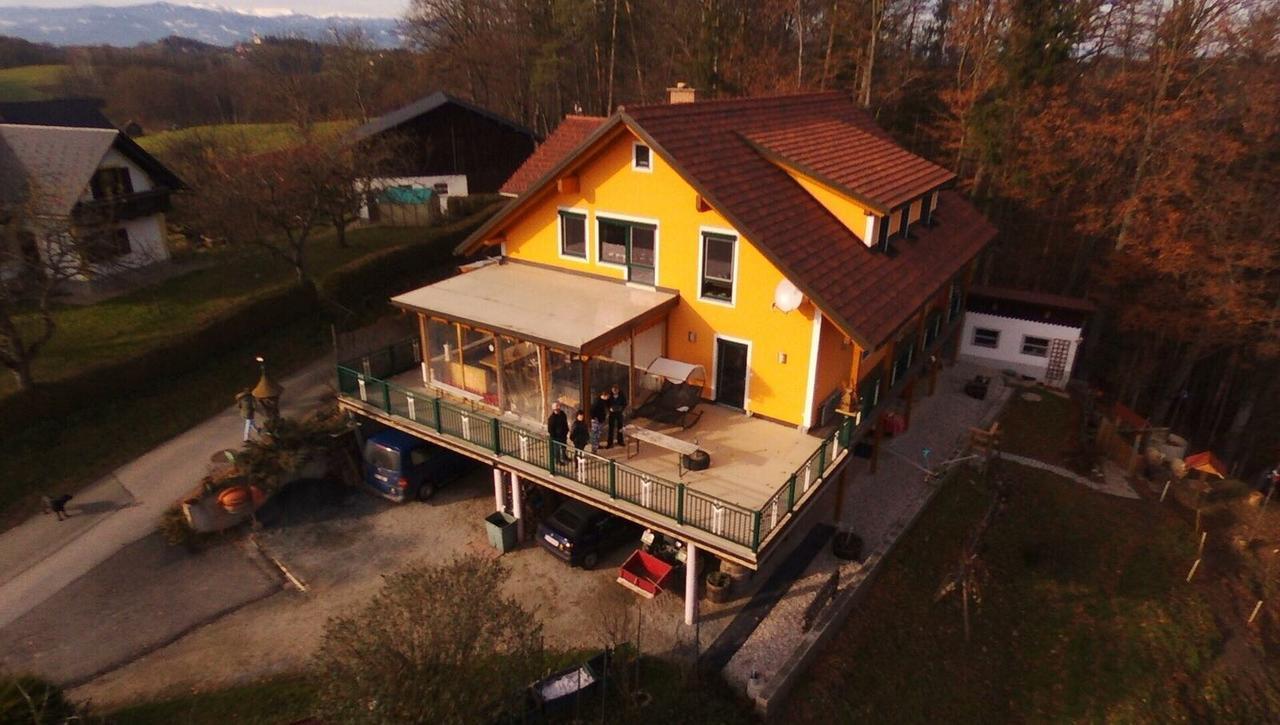 Gaestehaus Schmid Sankt Johann im Saggautal Zewnętrze zdjęcie